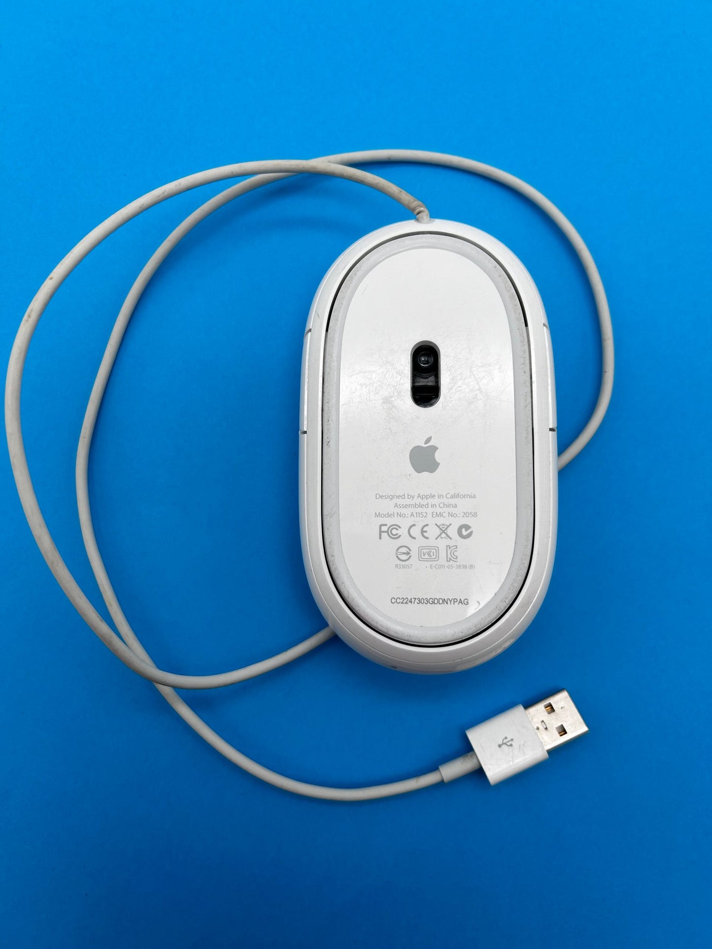 Originali Apple Mighty Mouse A1152 Laidinė Balta Pelė EMC No.: 2058