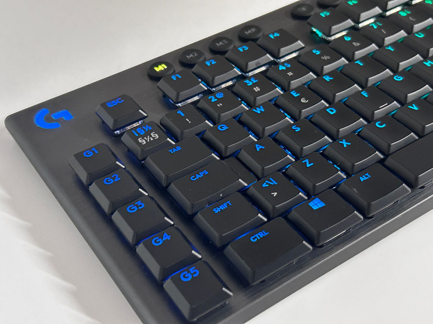 Logitech G915 Wireless (Tactile) RGB Mechaninė Gaming Žaidimų Klaviatūra