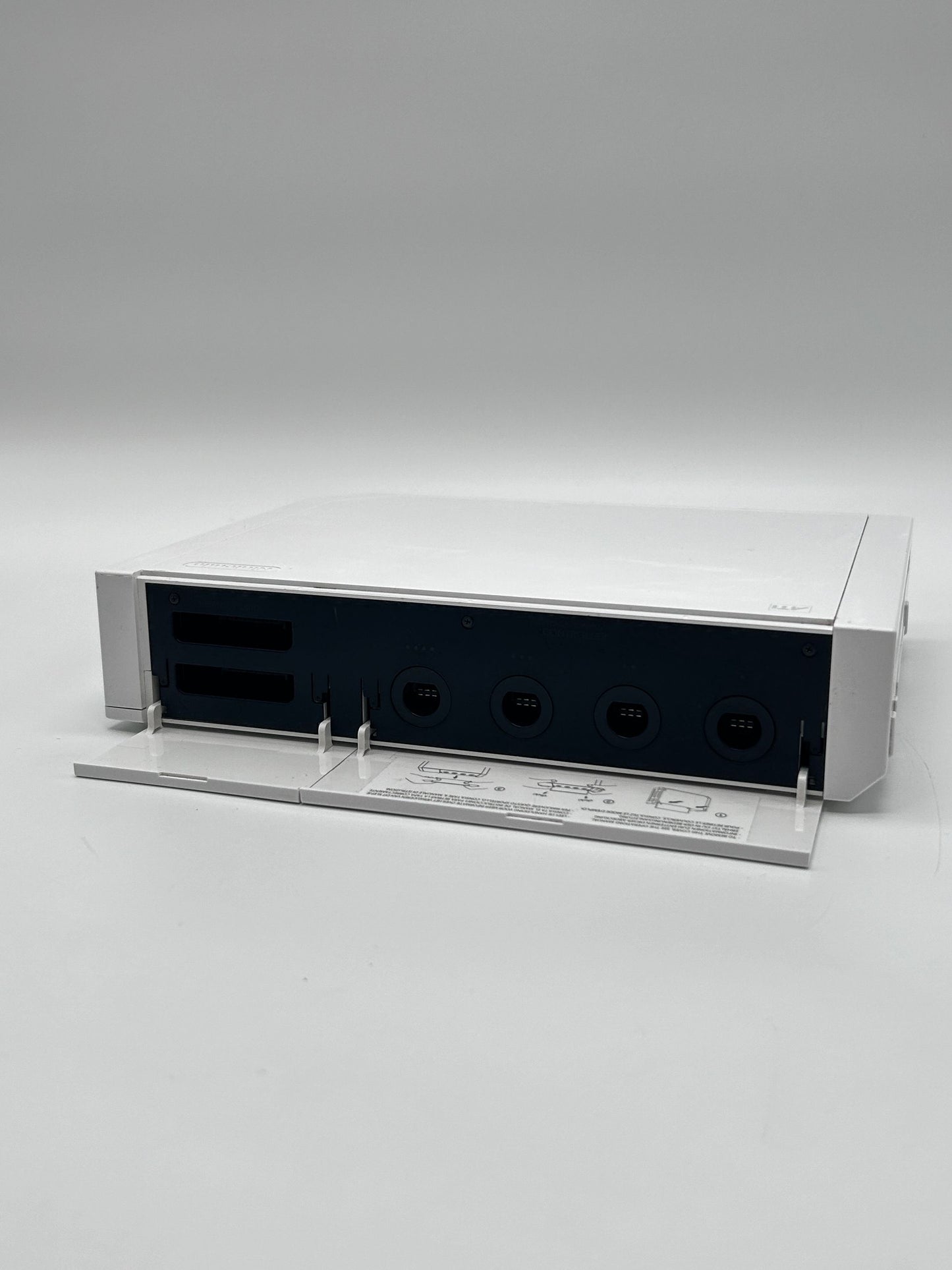 Nintendo Wii RVL-001 Žaidimų Konsolės Baltas Rinkinys