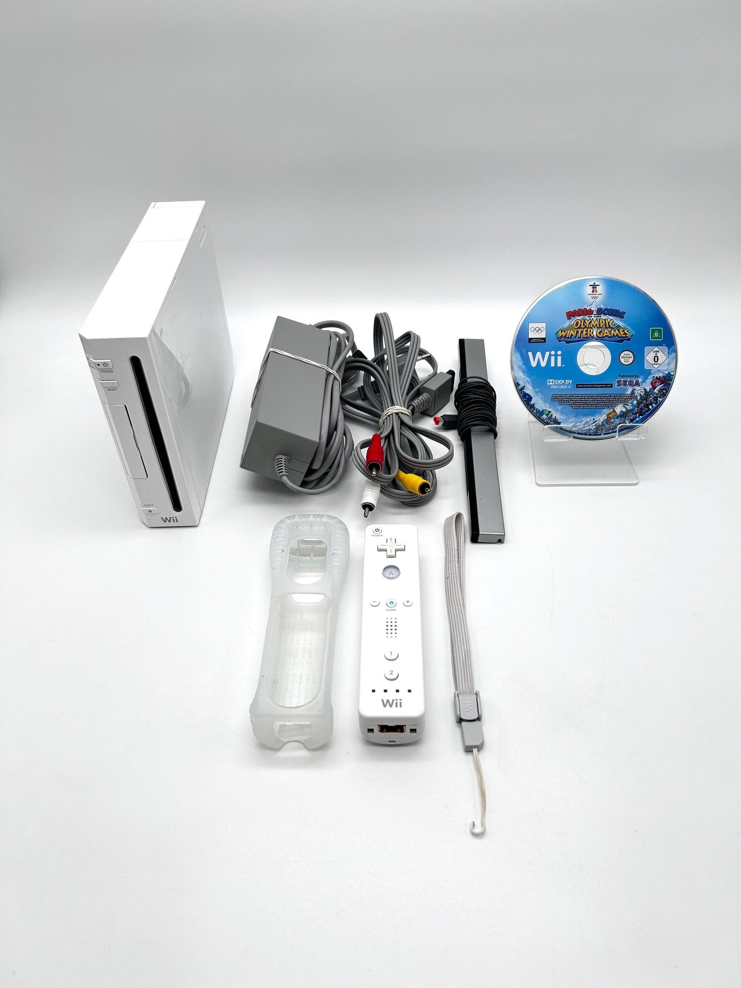 Nintendo Wii RVL-001 Žaidimų Konsolės Baltas Rinkinys