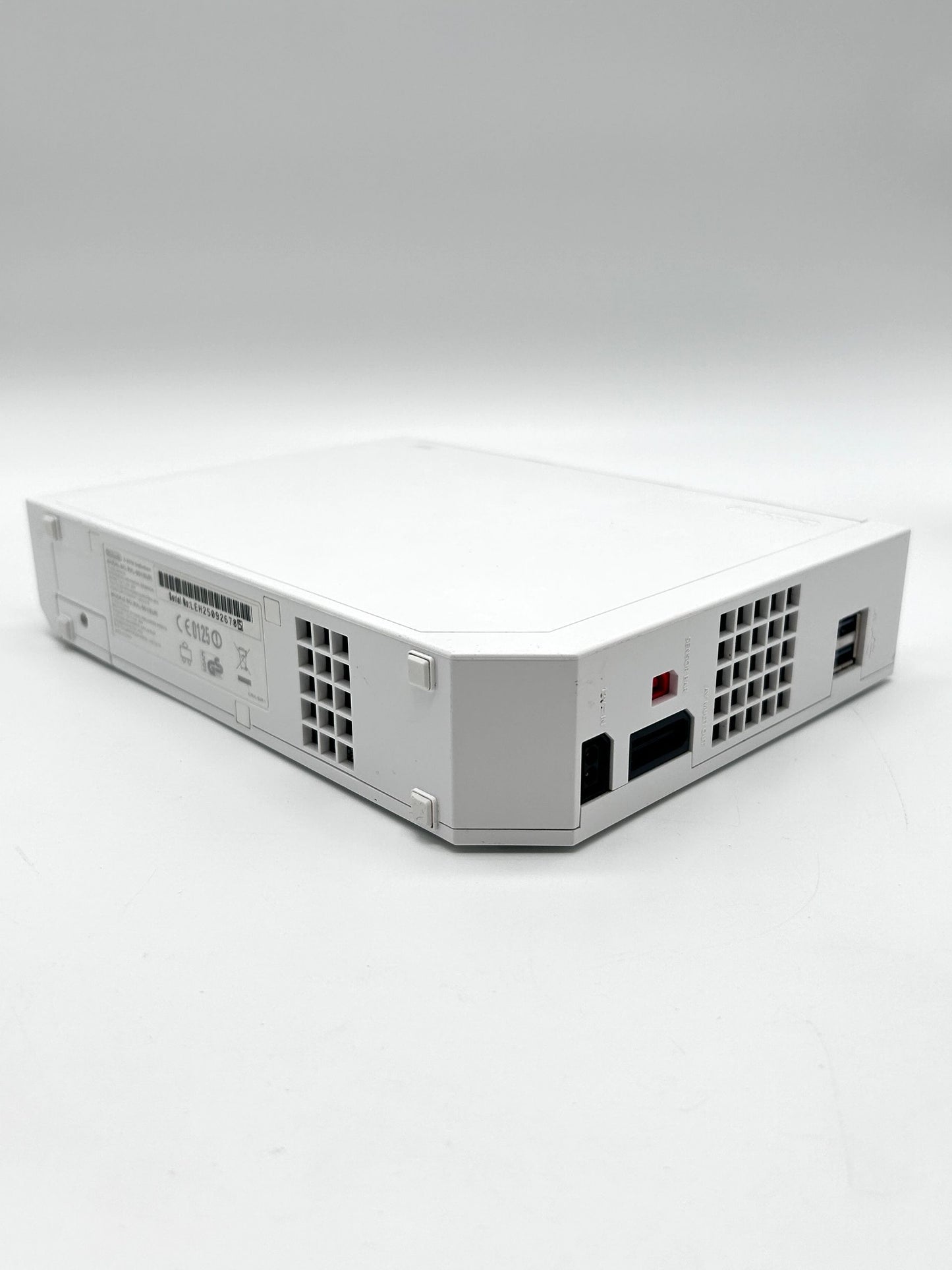 Nintendo Wii RVL-001 Žaidimų Konsolės Baltas Rinkinys