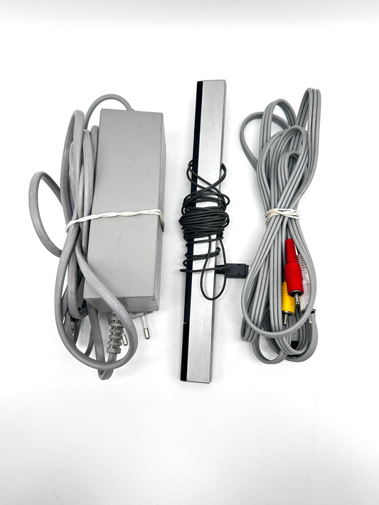 Nintendo Wii RVL-001 Žaidimų Konsolės Baltas Rinkinys