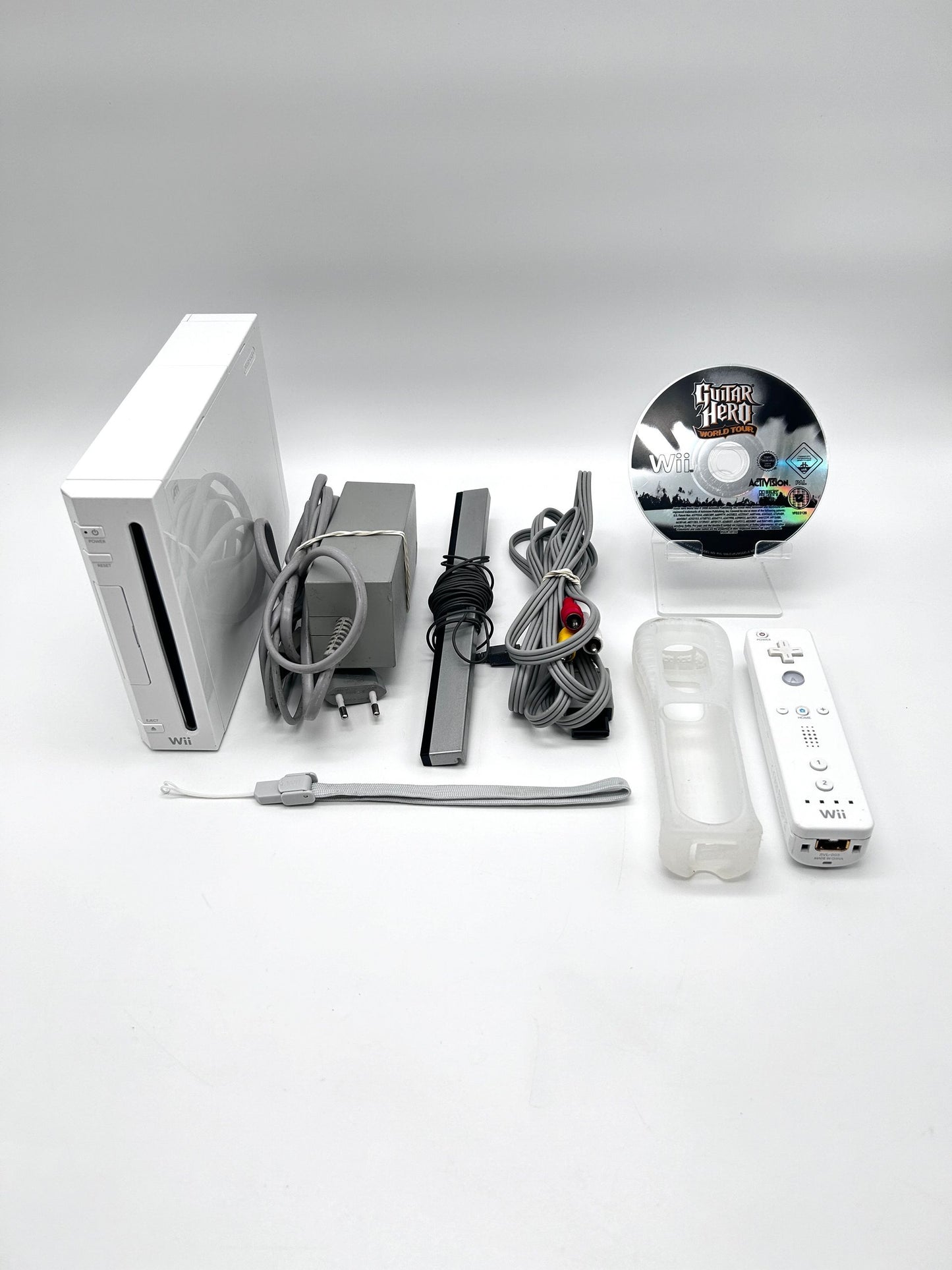 Nintendo Wii RVL-001 Žaidimų Konsolės Baltas Rinkinys