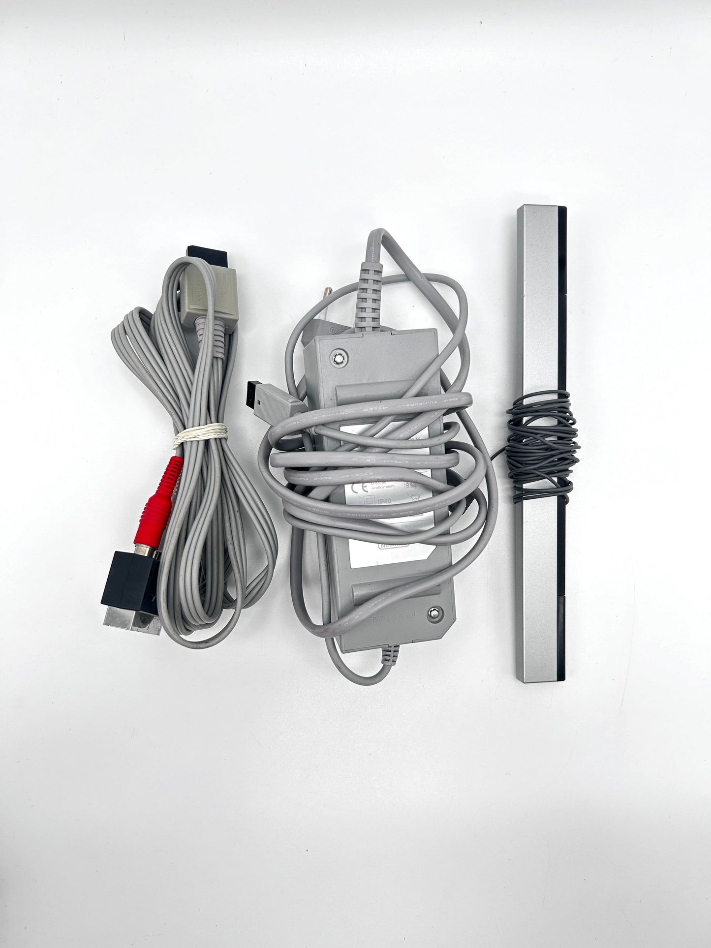 Nintendo Wii RVL-101 Žaidimų Konsolės Baltas Rinkinys