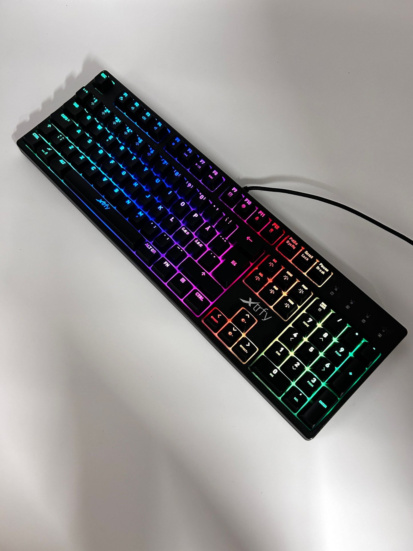 Originali Xtrfy K4 RGB Mechaninė Laidinė Gaming Žaidimų Klaviatūra