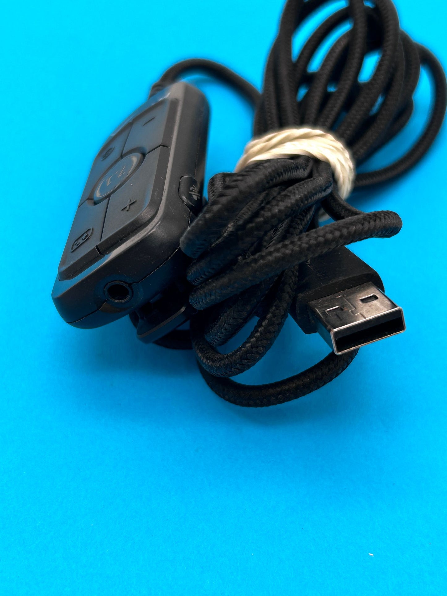 HyperX Cloud Alpha S 7.1 Audio Control Surround Sound Button