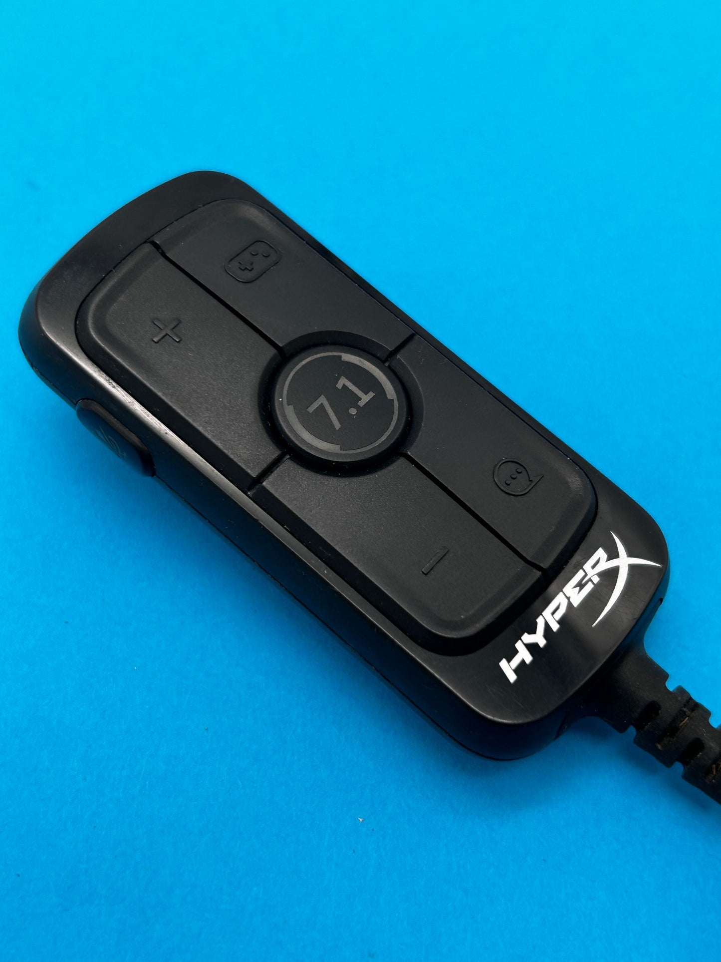 HyperX Cloud Alpha S 7.1 Audio Control Surround Sound Button
