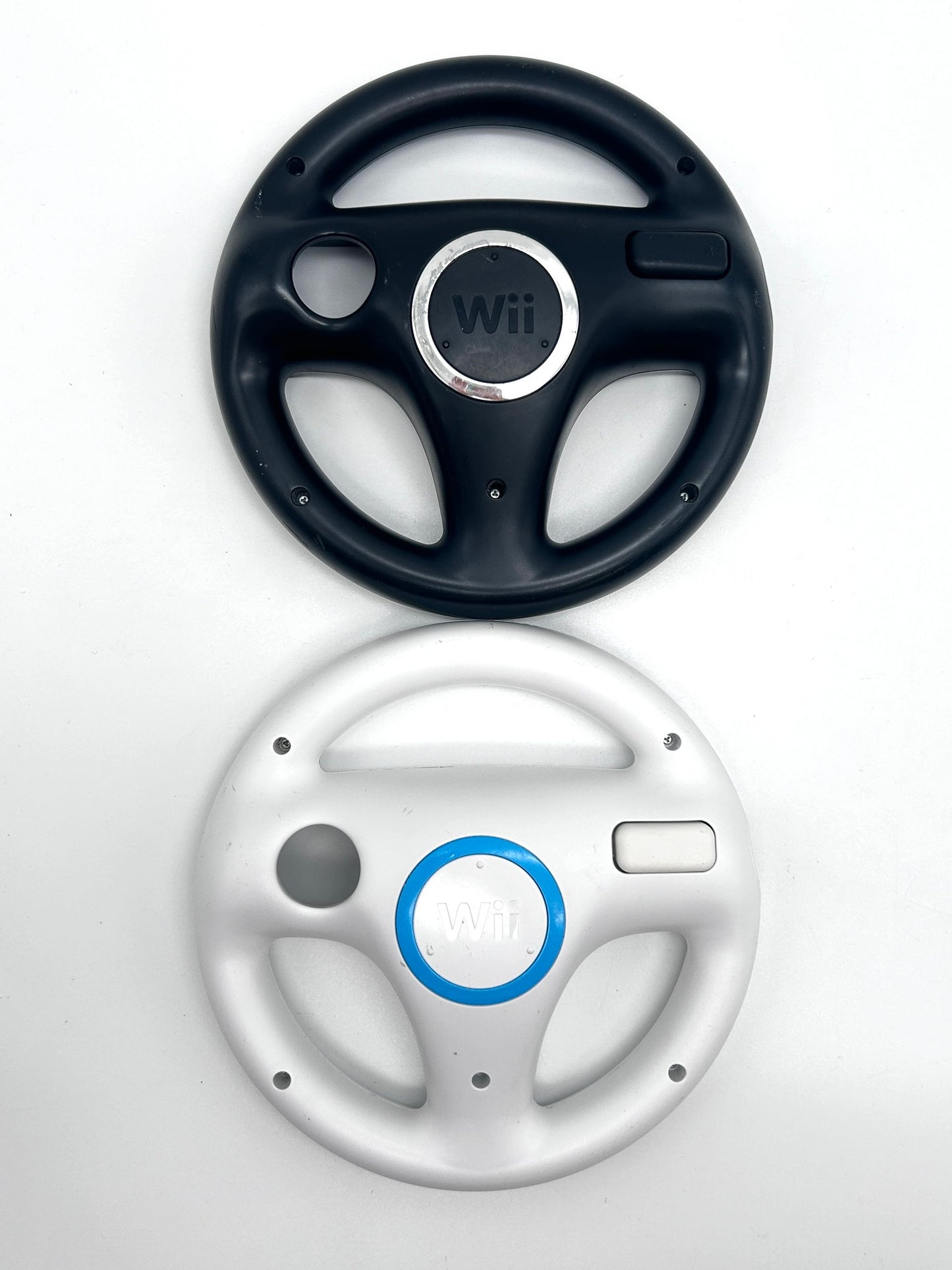 Nintendo Wii RVL-001 Žaidimų Konsolės Raudonas Rinkinys Dviems