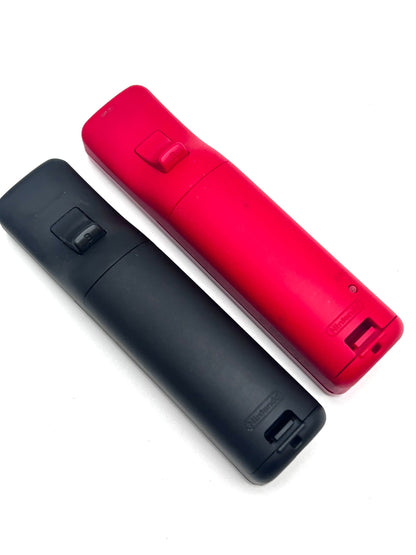 Nintendo Wii RVL-001 Žaidimų Konsolės Raudonas Rinkinys Dviems