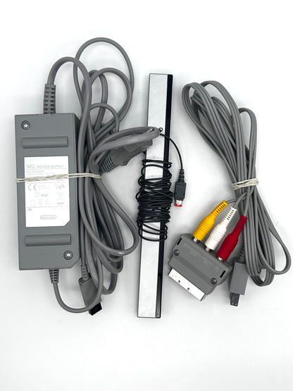 Nintendo Wii RVL-001 Žaidimų Konsolės Raudonas Rinkinys Dviems