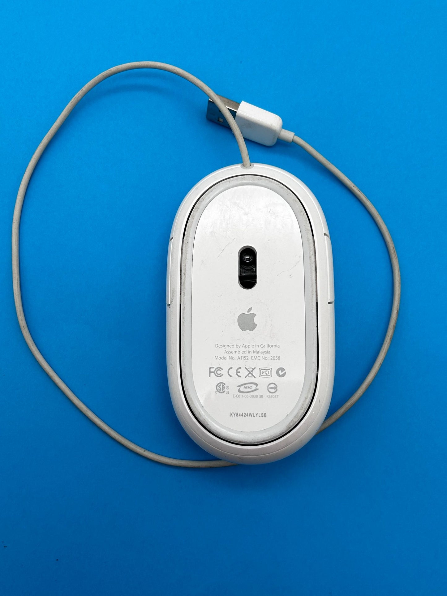 Originali Apple Mighty Mouse A1152 Laidinė Balta Pelė EMC No.: 2058