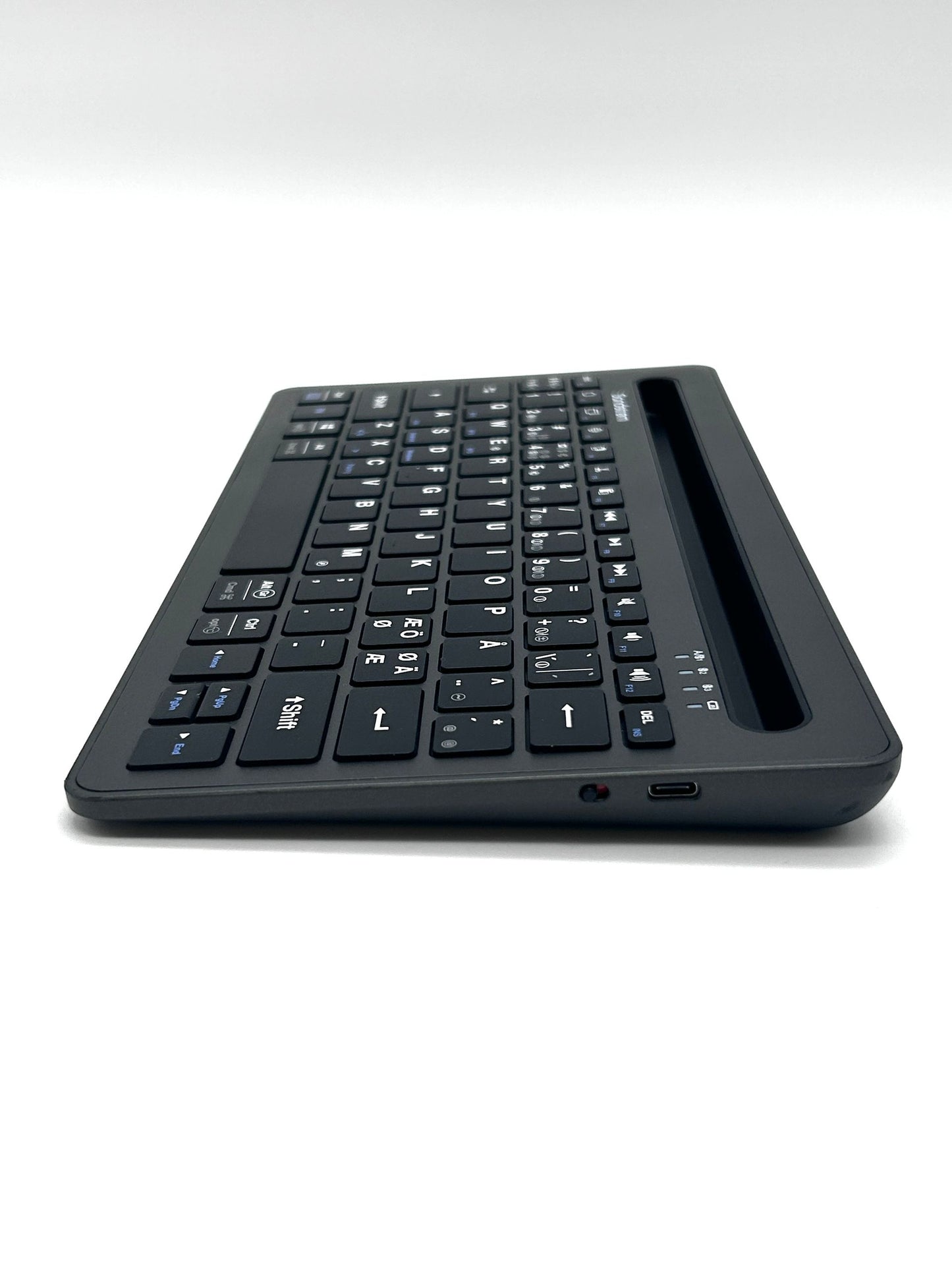 Sandstrom Multi-device Rechargeable Bluetooth Belaidė Darbo / Ofiso Klaviatūra