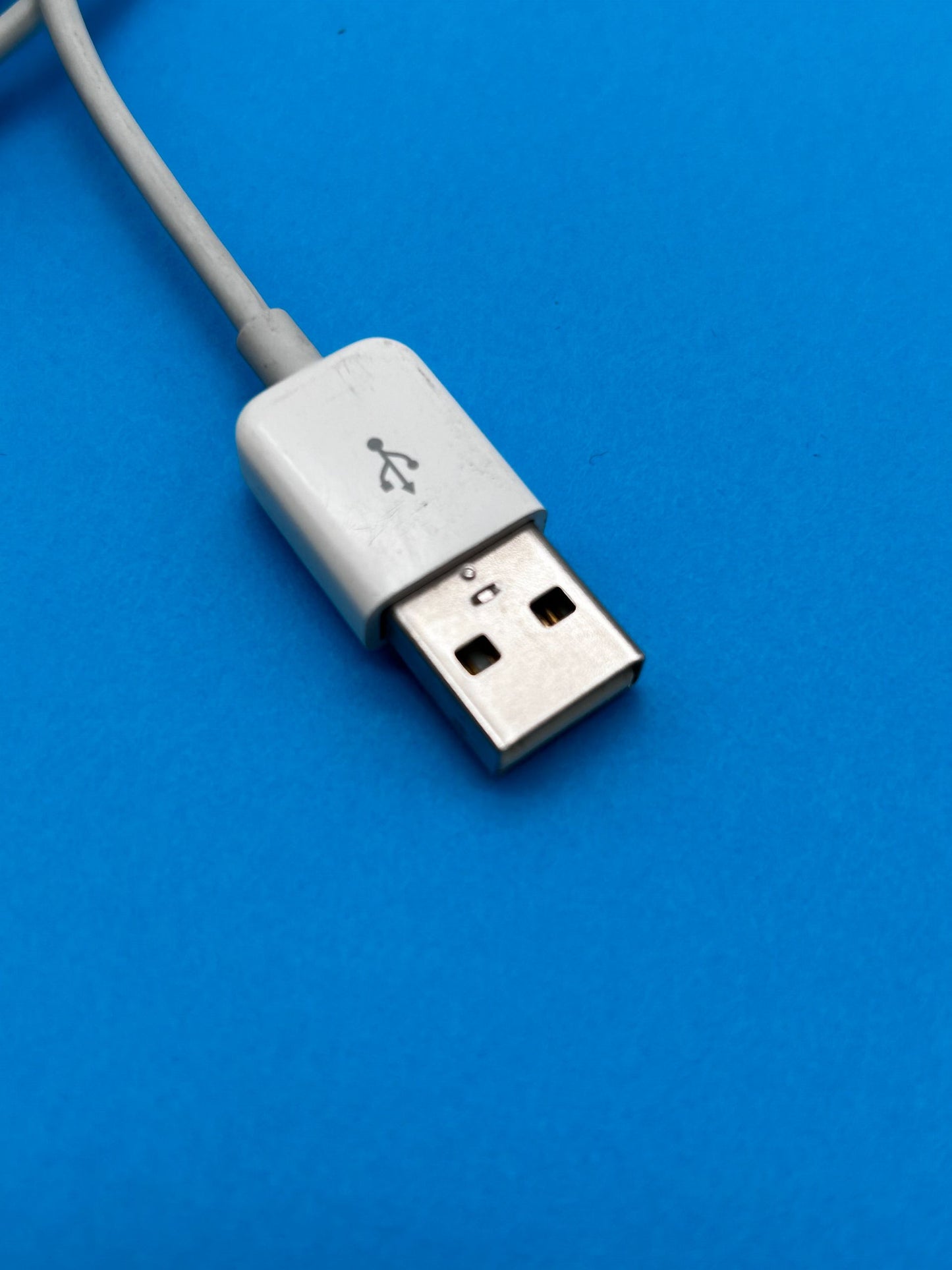 Originali Apple Mighty Mouse A1152 Laidinė Balta Pelė EMC No.: 2058