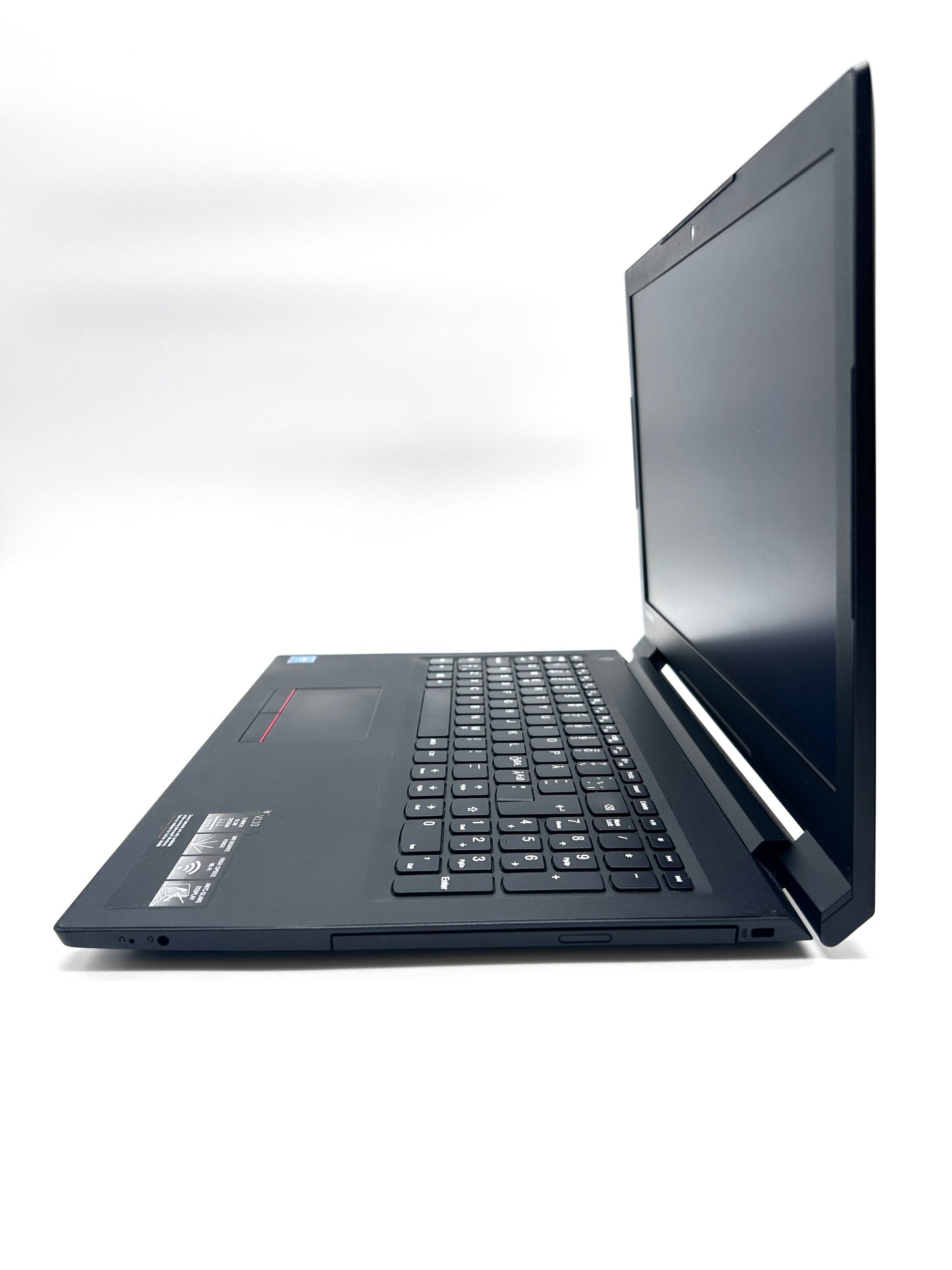 Lenovo V110-15IAP 15.6'' Intel Win10 Pro 120GB SSD / 4GB RAM