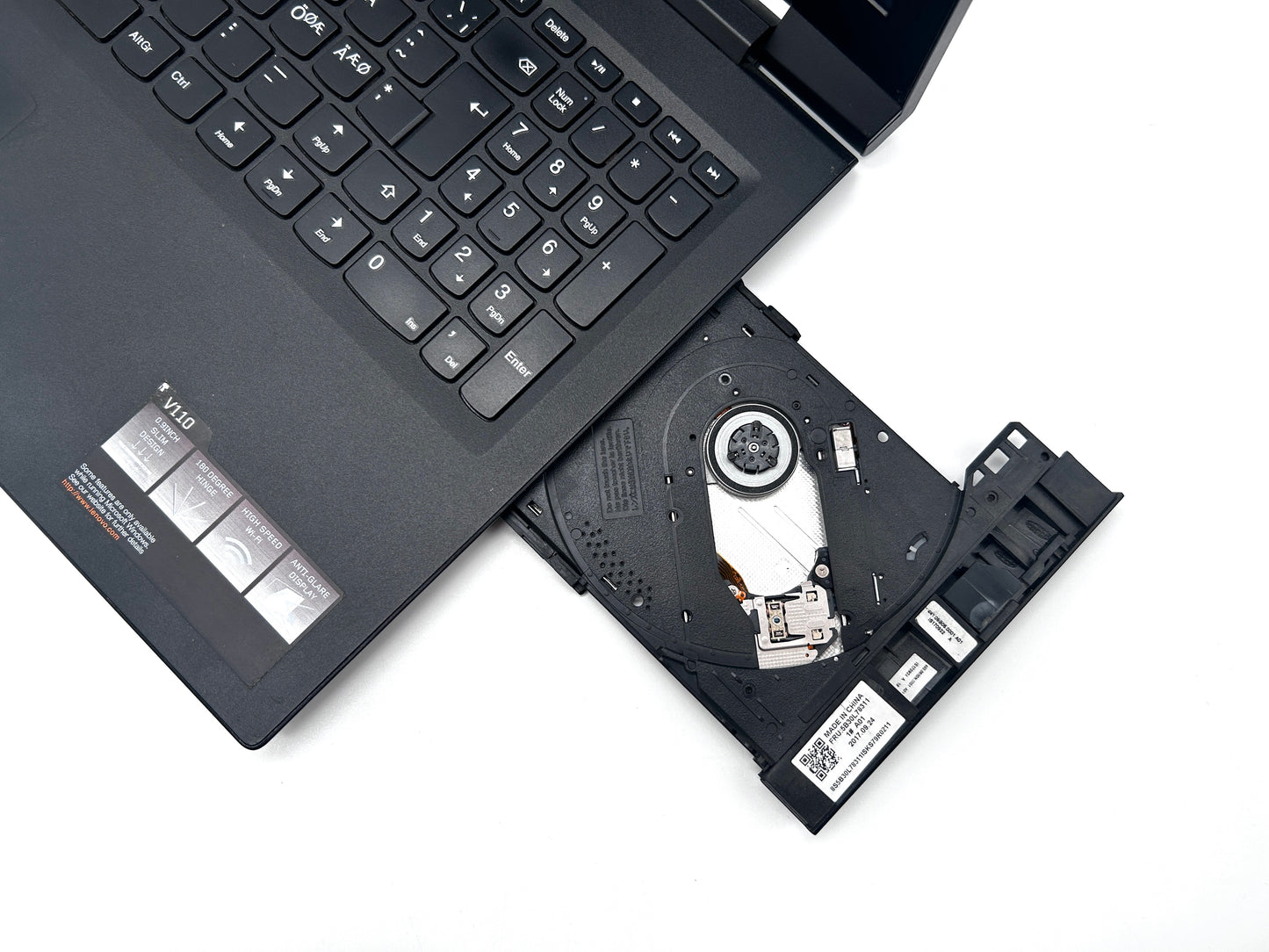 Lenovo V110-15IAP 15.6'' Intel Win10 Pro 120GB SSD / 4GB RAM