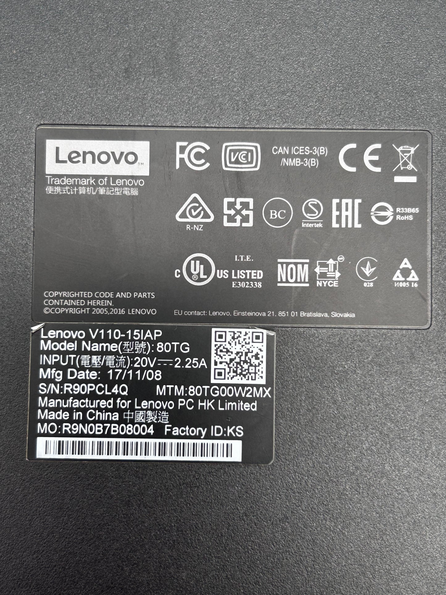Lenovo V110-15IAP 15.6'' Intel Win10 Pro 120GB SSD / 4GB RAM