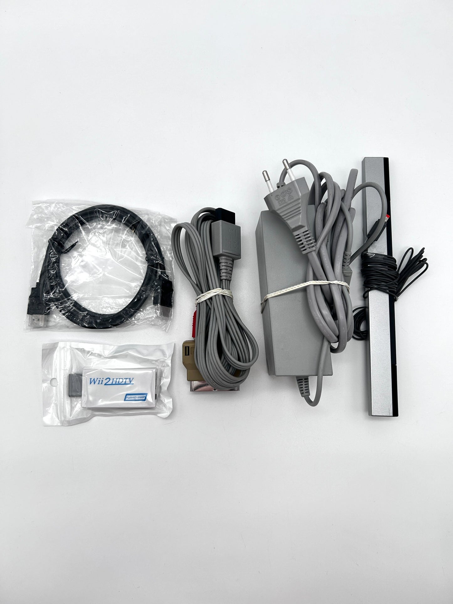 (+17 žaidimų) Nintendo Wii RVL-001 Žaidimų Konsolės Rinkinys Dviems