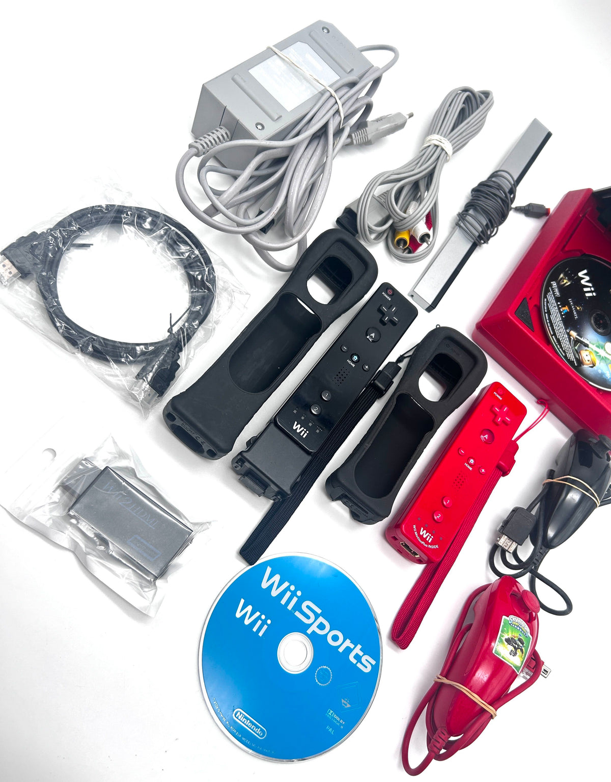 Nintendo Wii Mini RVL-201 (EUR) Žaidimų Konsolės Raudonas Rinkinys