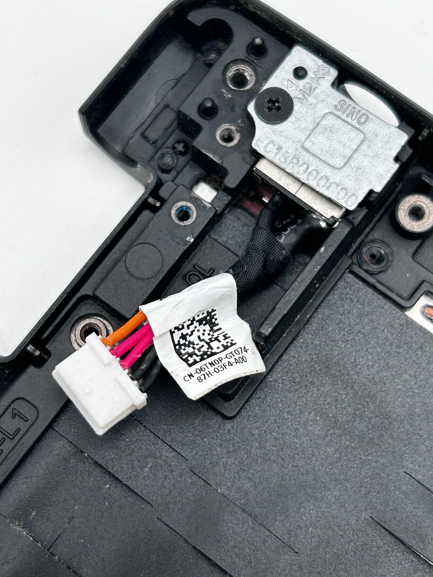 Dell Latitude 5290 Klaviatūros Korpusas (Palmrest) Su Jutikliniu Pelės Kilimėliu A174N7
