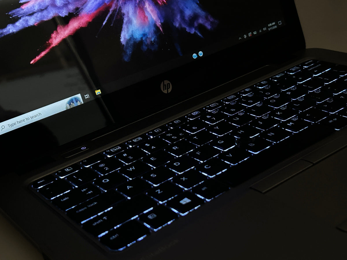 HP EliteBook 820 G4 Intel i5-7200U Nešiojamasis Kompiuteris su liečiamu ekranu ir klaviatūros apšvietimu