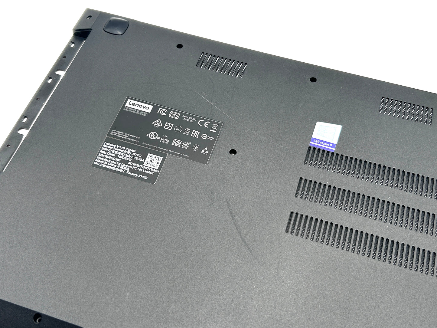 Lenovo V110-15IAP Apatinis Korpuso Dangtis Dugnas (Lower Bottom Base) 5CB0M44667 460.08B01.0004