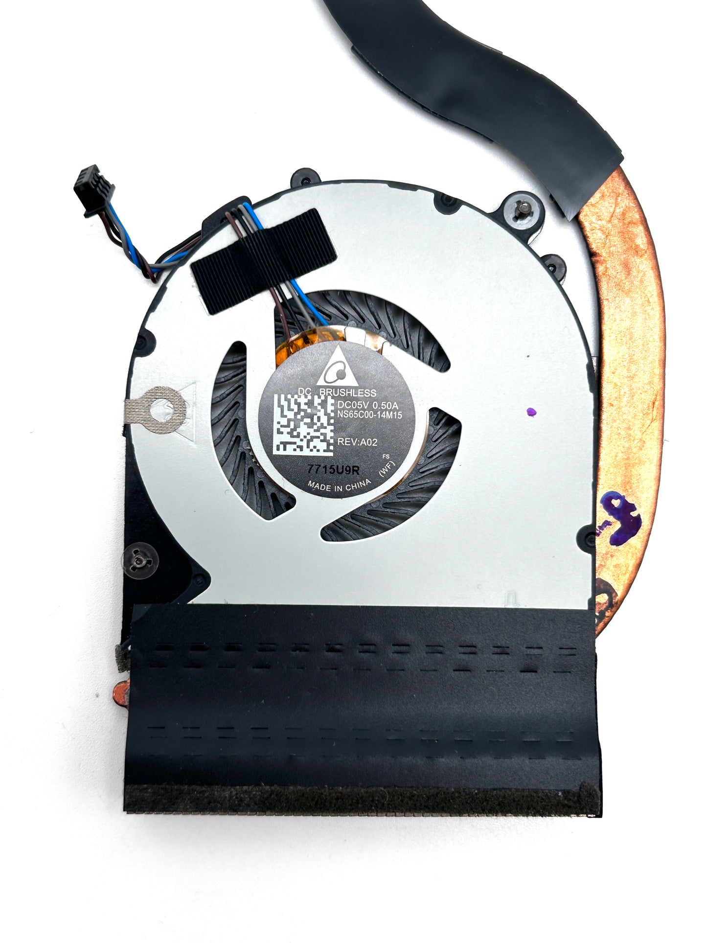 HP EliteBook 820 G4 4-Pin 5V Aušintuvas ir Radiatorius (CPU Cooling Fan & Heatsinik) 821691-001