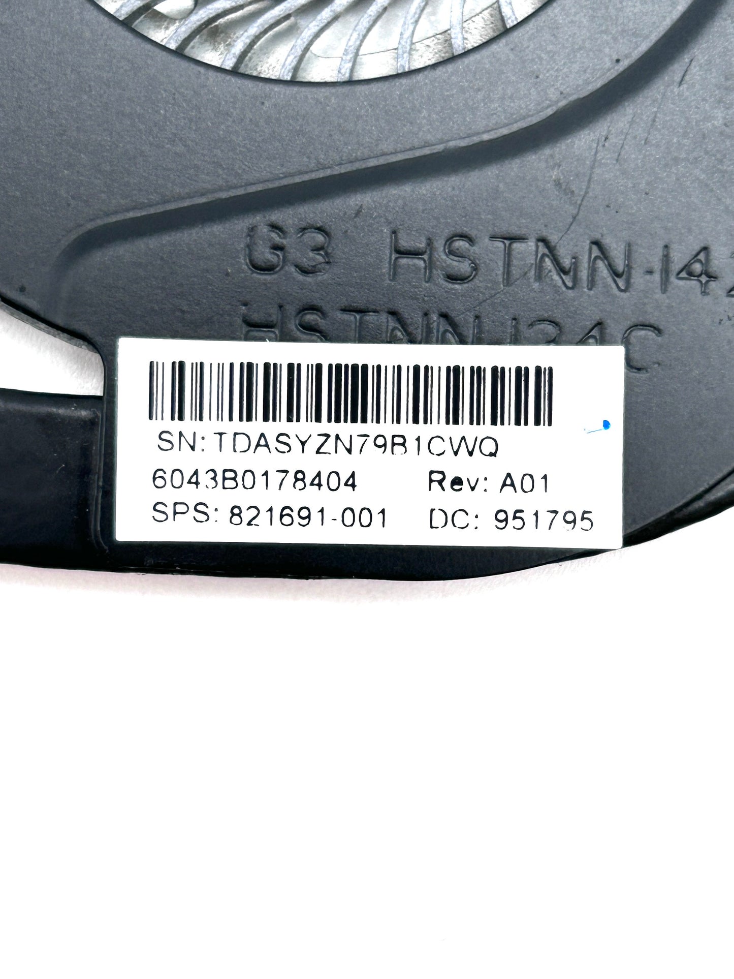 HP EliteBook 820 G4 4-Pin 5V Aušintuvas ir Radiatorius (CPU Cooling Fan & Heatsinik) 821691-001