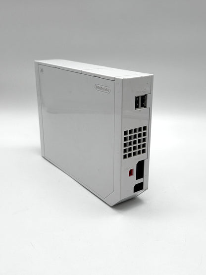 Nintendo Wii RVL-001 Žaidimų Konsolės Baltas Rinkinys