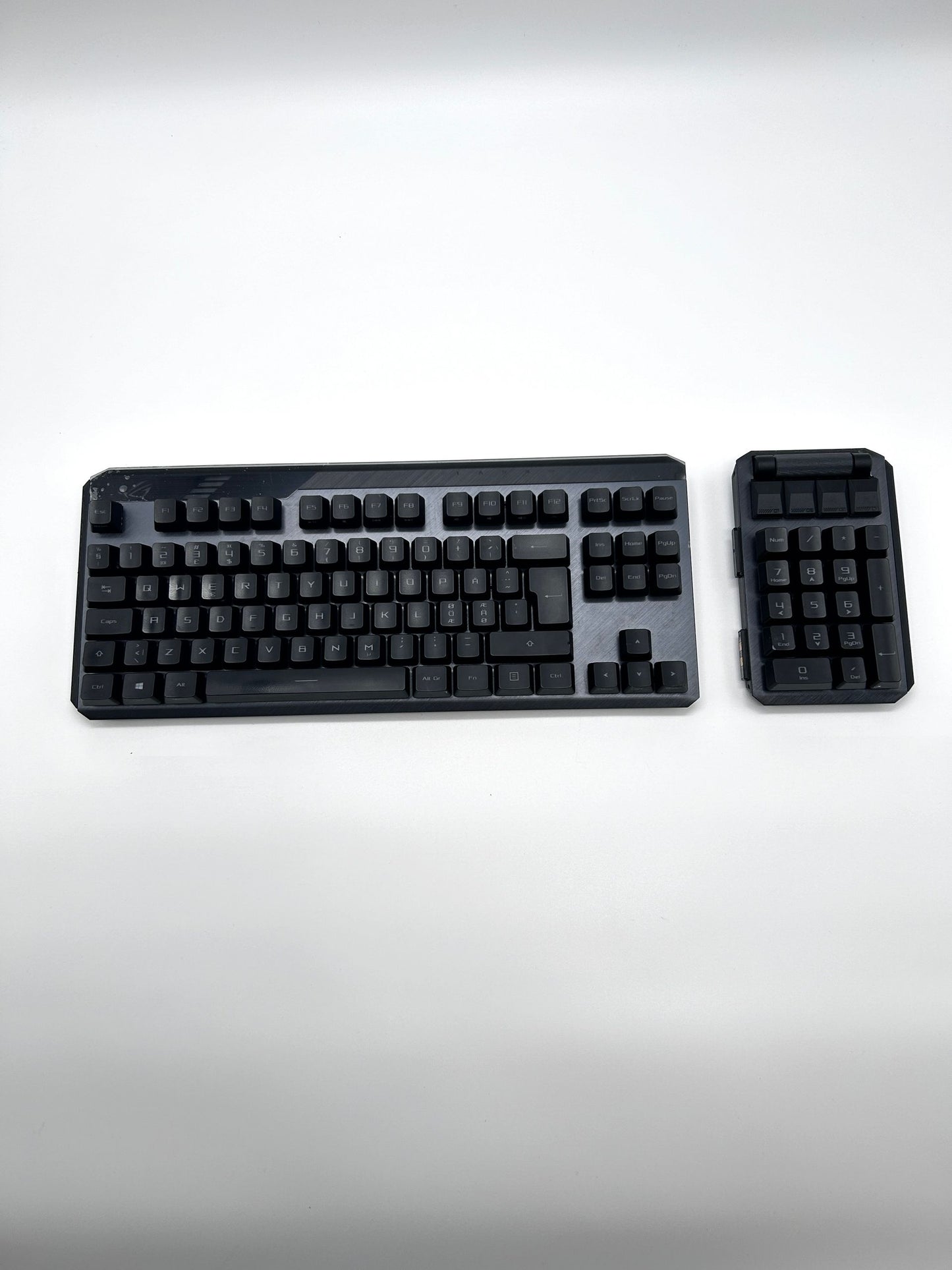 Originali Asus Rog Claymore II 2 Wireless Gaming Šviečianti Mechaninė Žaidimų Klaviatūra