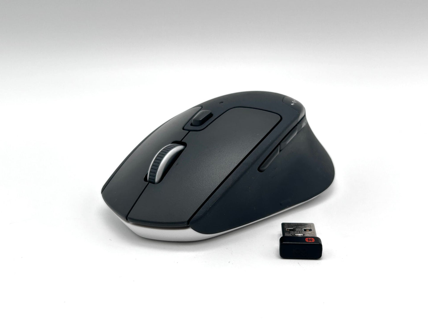 Logitech M720 Triathlon Biuro / Ofiso / Darbo Belaidė Pilka Pelė
