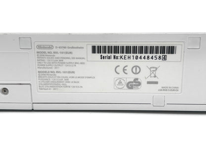 Nintendo Wii RVL-101 Žaidimų Konsolės Baltas Rinkinys
