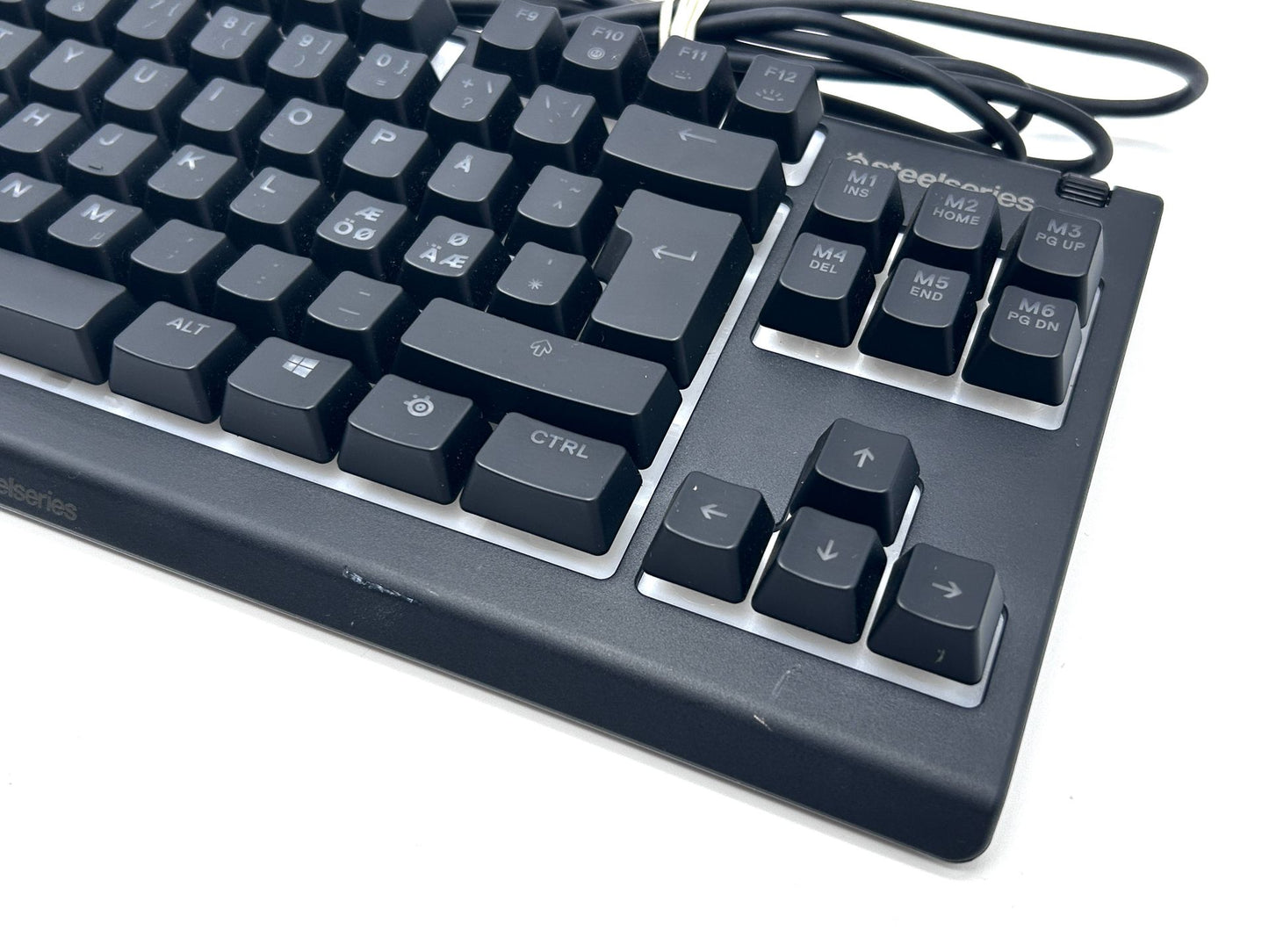 SteelSeries APEX 3 TKL Membraninė Gaming Žaidimų Klaviatūra