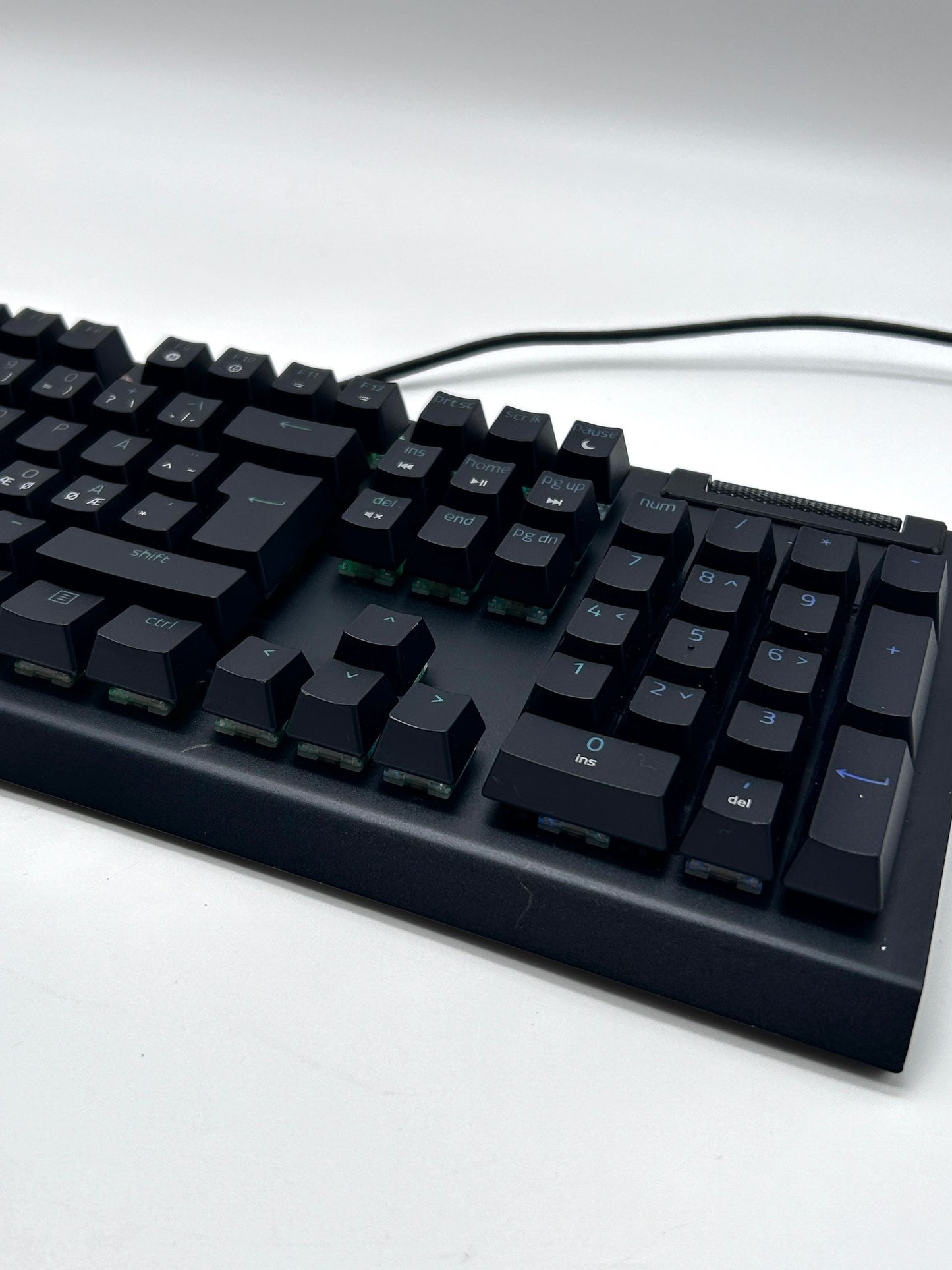RAZER Blackwidow V4 X (Razer Green Switches) Žaidimų Klaviatūra