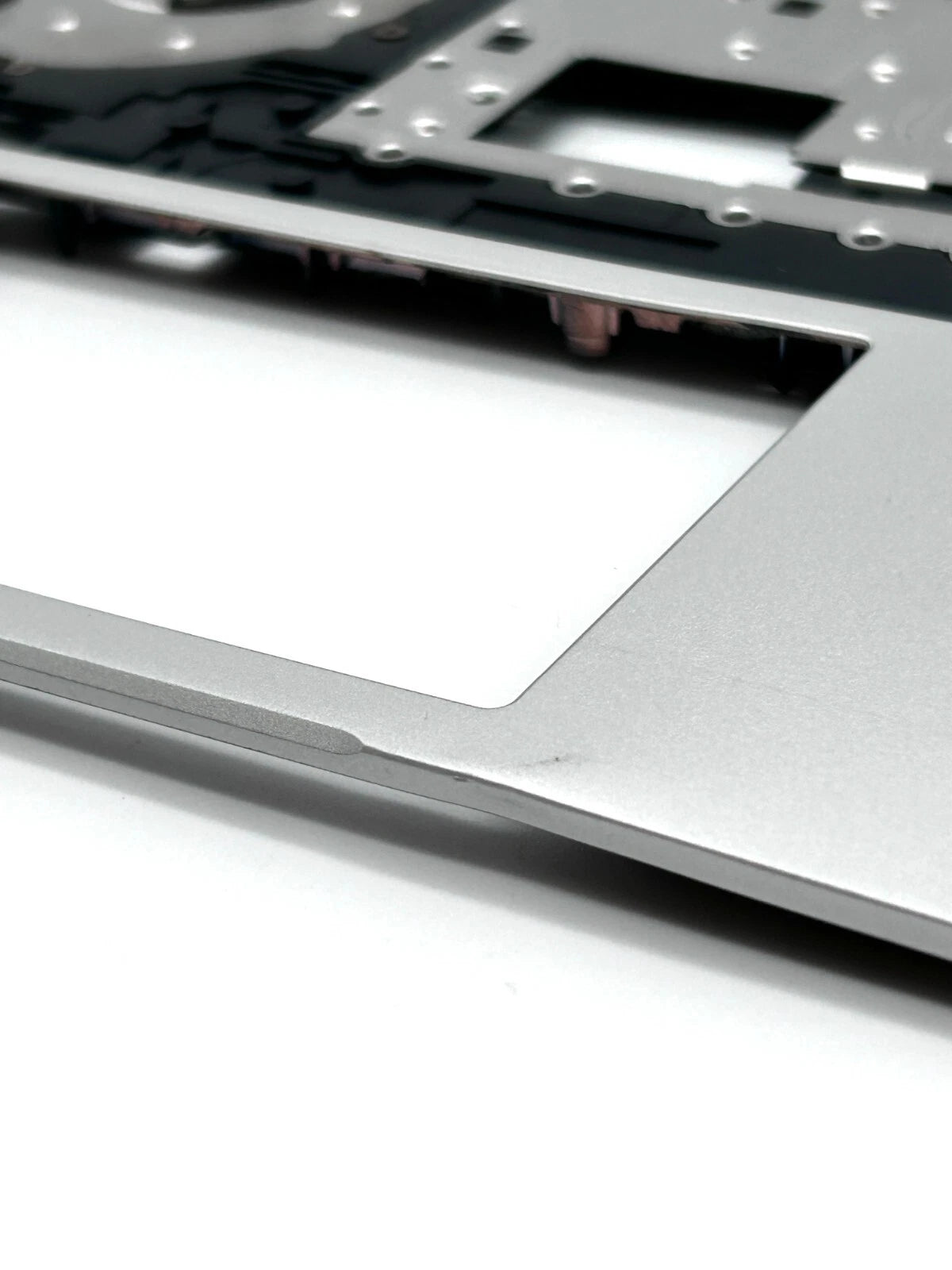 HP EliteBook 840 G6 Klaviatūros Korpusas (Palmrest) 6070B1487601 L62746-001