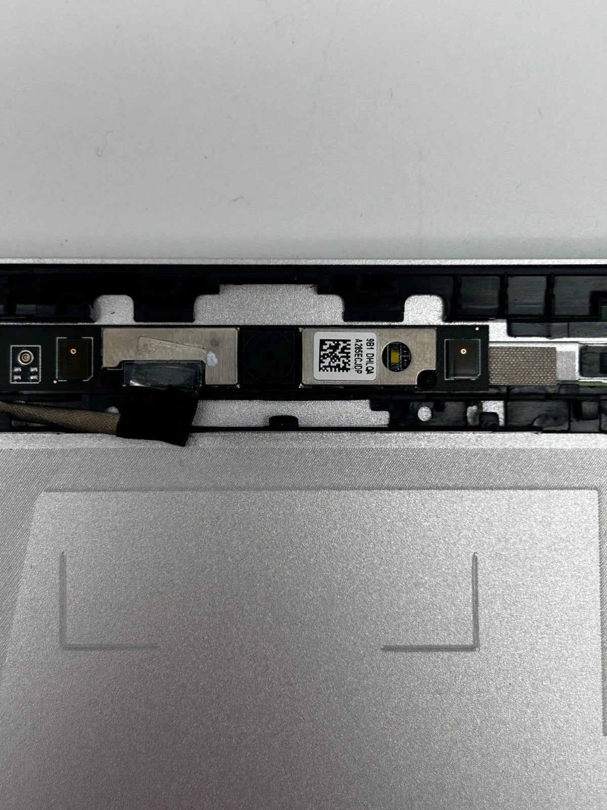 HP ProBook 445 G7 Viršutinis Dangtis (Top Lid)
