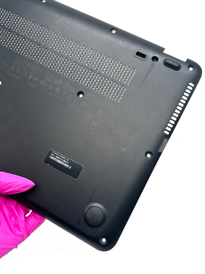 HP EliteBook 820 G4 Apatinis Korpuso Dangtis Dugnas (Lower Bottom Base) 821662-001 6070B0886301