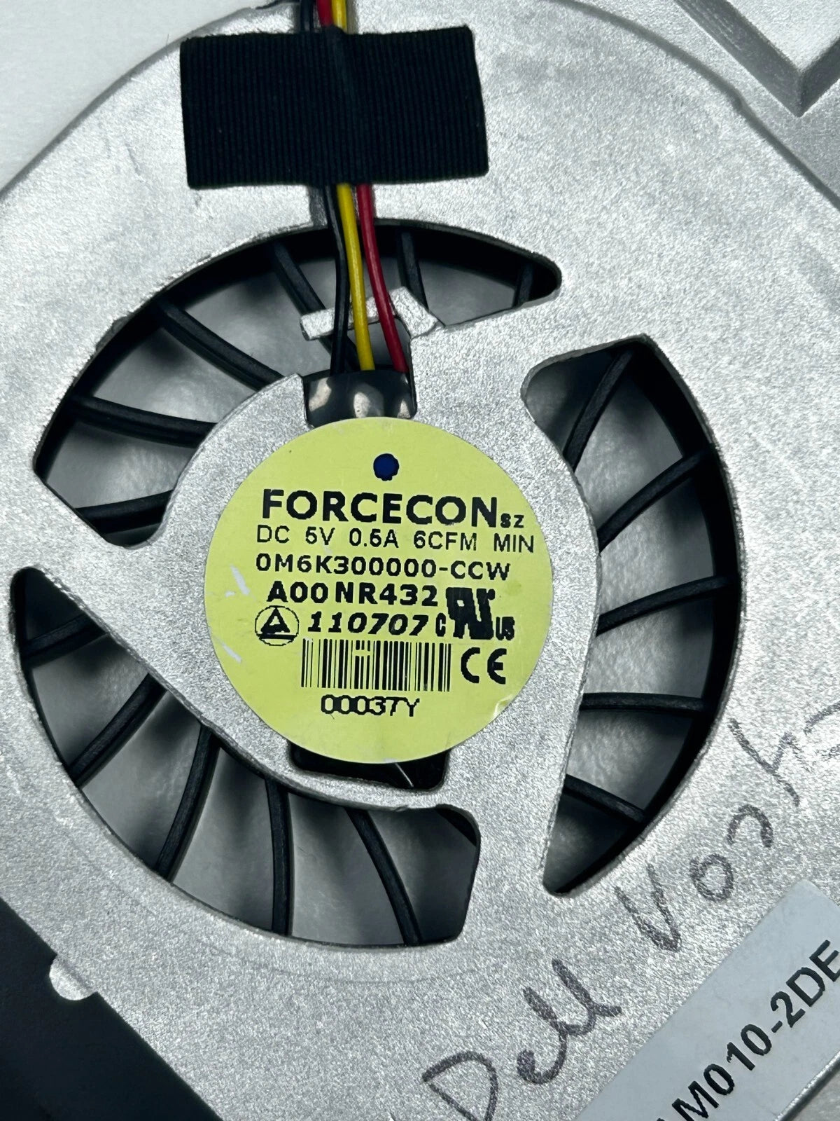 Dell Vostro 1400 Aušintuvas (CPU Cooling Fan) 3-Pin 0M6K300000-CCW